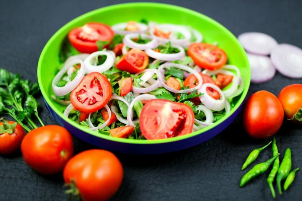 Maîtrisez l"art des pâtes fraîches : recette facile avec votre machine à pâtes à domicile !