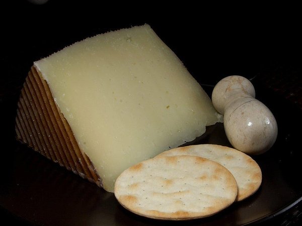 Découvrez le fromage manchego primé pour vos apéritifs